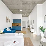 Appartement Moderne Mit Kueche, Wlan & Parkplatz - Ruhige Lage