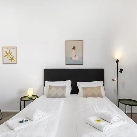 Appartement Moderne Mit Kueche, Wlan & Parkplatz - Ruhige Lage