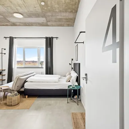 Skyrise Mit Kueche, Wlan & Parkplatz - Ruhige Lage Apartmán *