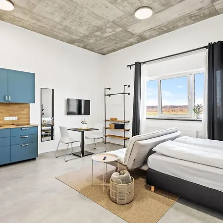 Skyrise Mit Kueche, Wlan & Parkplatz - Ruhige Lage Apartmán