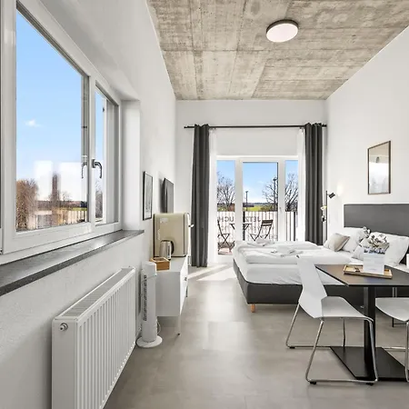 Skyrise Mit Kueche, Wlan & Parkplatz - Ruhige Lage Apartmán *