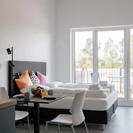 Skyrise Rammingen - Modern, Ruhig, Ideal Fuer Familien, Paare Und Geschaeftsreisende - Nur Wenige Minuten Von Skyline Park Und Therme