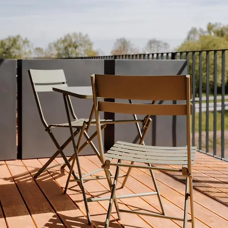 Appartamento Skyrise Rammingen - Moderne Mit Kueche & Parkplatz 3*