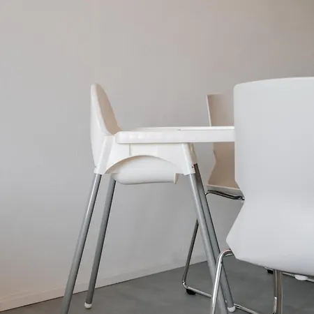 Appartamento Skyrise Rammingen - Moderne Mit Kueche & Parkplatz 3*