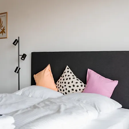 Appartamento Skyrise Rammingen - Moderne Mit Kueche & Parkplatz