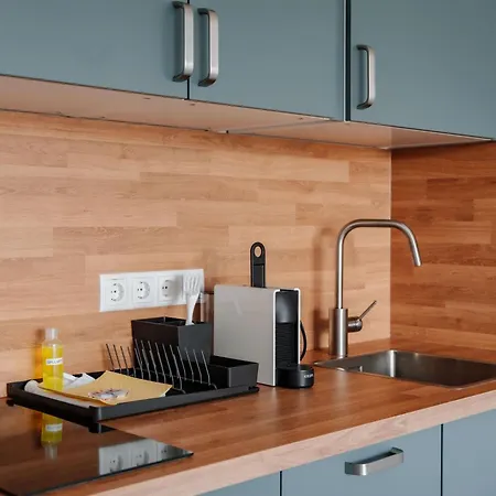 Skyrise Rammingen - Modern, Ruhig, Ideal Fuer Familien, Paare Und Geschaeftsreisende - Nur Wenige Minuten Von Skyline Park Und Therme