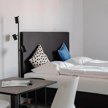 Skyrise Rammingen - Modern, Ruhig, Ideal Fuer Familien, Paare Und Geschaeftsreisende - Nur Wenige Minuten Von Skyline Park Und Therme