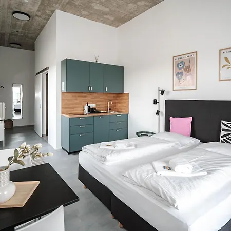 Skyrise Apartments Rammingen nahe Skyline Park und Therme modern und ruhig *