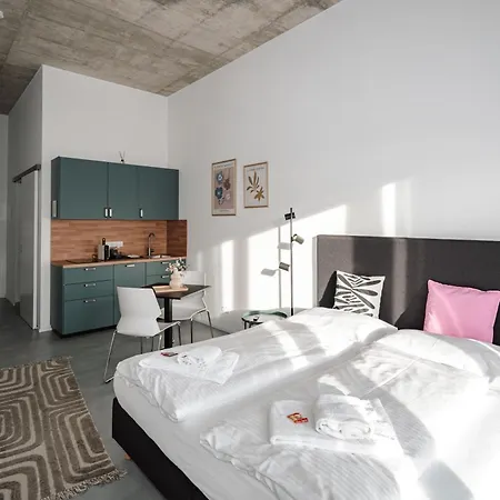 Skyrise Rammingen - Moderne Mit Kueche & Parkplatz Apartmán 3*