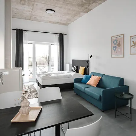 Skyrise Rammingen - Moderne Mit Kueche & Parkplatz Apartmán 3*