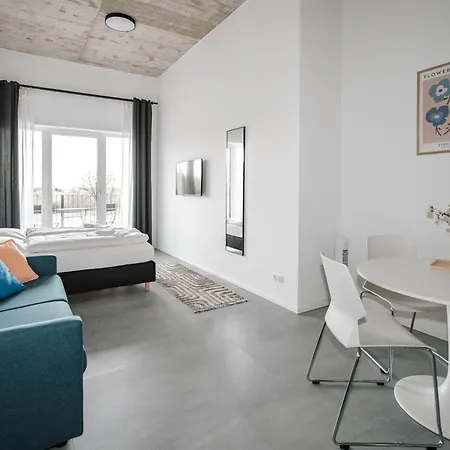 Skyrise Rammingen - Moderne Mit Kueche & Parkplatz Apartmán