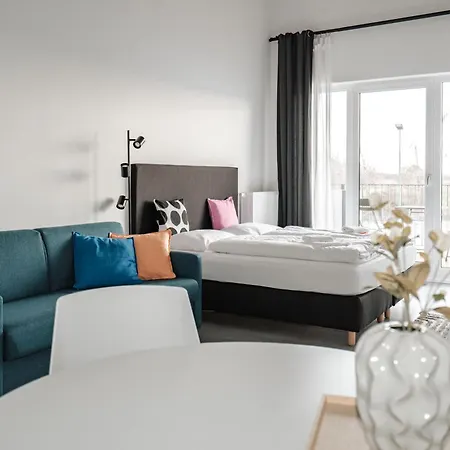 Skyrise Rammingen - Moderne Mit Kueche & Parkplatz 3*