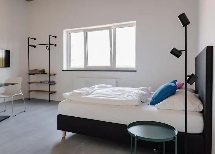 Moderne Apartments Mit Kueche, Wlan & Parkplatz - Ruhige Lage Appartement