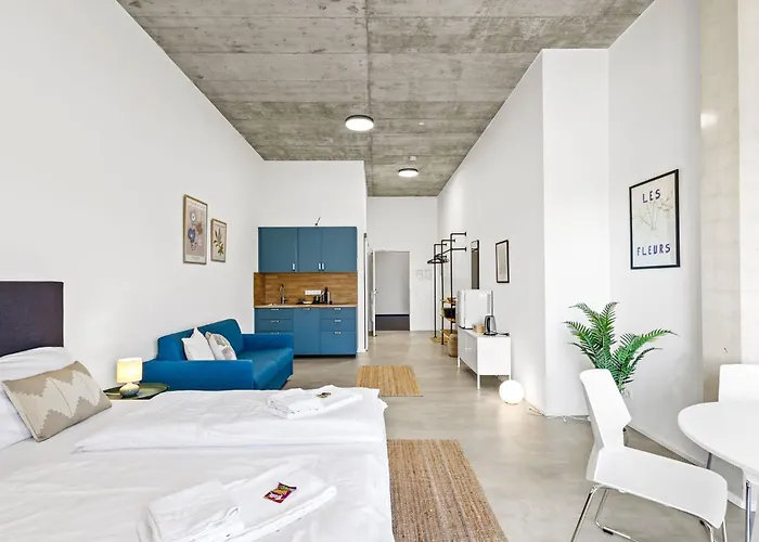 Apartment Skyrise Rammingen - Moderne Mit Küche&parkplatz